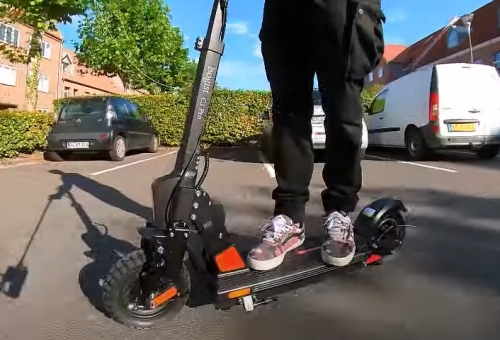 【20Ah Bogist C1 Pro】Upgraded 70km electric scooter with seat | 600W, 13Ah 40km / 20Ah 70km, Give away lock and bag, smartphone holder [Ship from EU] photo review