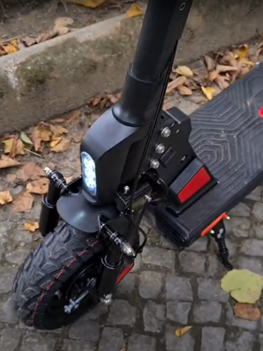 【20Ah Bogist C1 Pro】Upgraded 70km electric scooter with seat | 600W, 13Ah 40km / 20Ah 70km, Give away lock and bag, smartphone holder [Ship from EU] photo review