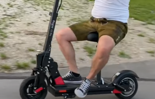 Bogist C1 Pro electric scooter with seat,  45km/h max speed, 40km, 13Ah battery, Innovative one-step folding style, ships to Europe from Germany photo review