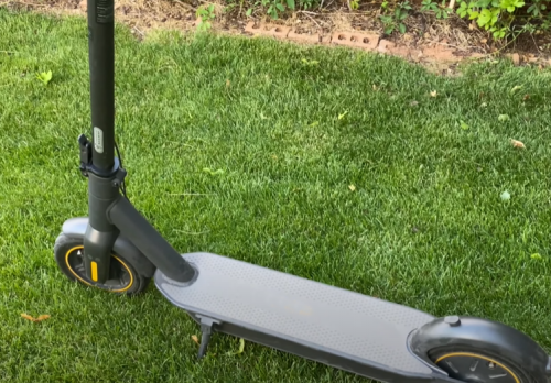 .Big Price Cut! AOVO®Max Electric Scooter | Super Long Mileage 60km, 30~35km/h , 500W motor, 36V, 15.6Ah Capacity, Ship from Germany or The USA warehouse photo review