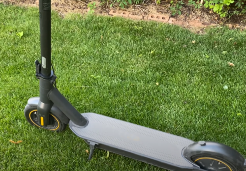 2025【AOVO®Max】Electric Scooter | Super Range 60km, 33km/h max speed , 500W Rate Power, 750Max Power, 36V, 15.6Ah, Ships from Germany or USA photo review