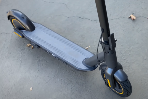.Big Price Cut! AOVO®Max Electric Scooter | Super Long Mileage 60km, 30~35km/h , 500W motor, 36V, 15.6Ah Capacity, Ship from Germany or The USA warehouse photo review